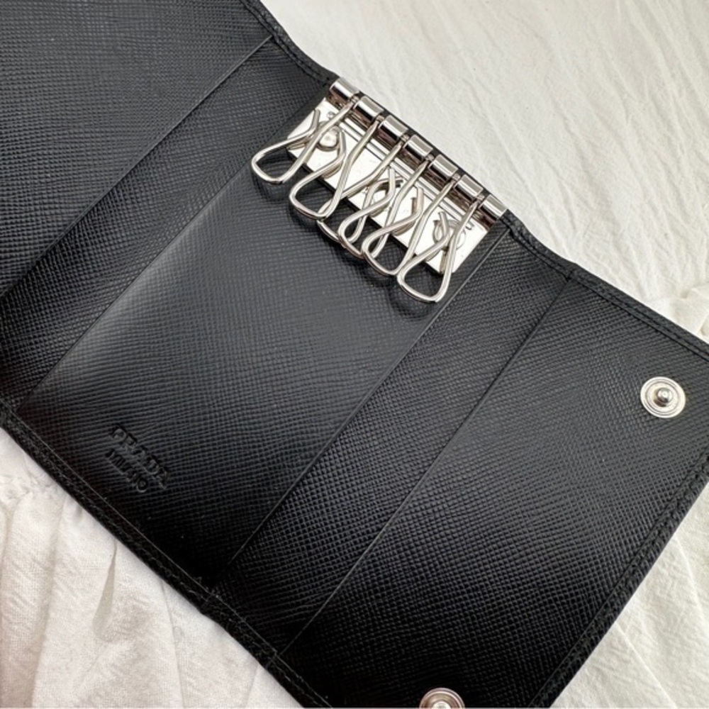 Authentic Excellent Condition Prada Saffiano Meta… - image 1